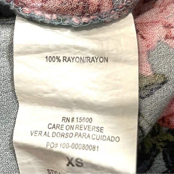 Jolt Dusty Blue w/ Pink Floral Print Off the Shoulder Tie Front Crop Top - XS - Picture 9 of 10